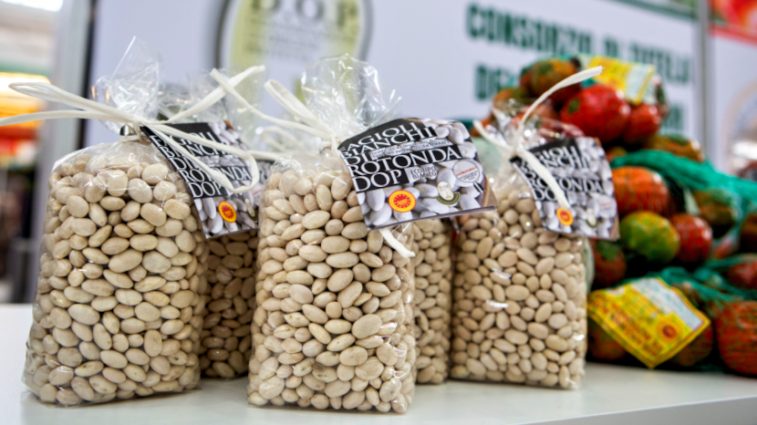 Italian excellence: Rotonda White Beans PDO, a culinary treasure rich in taste and tradition