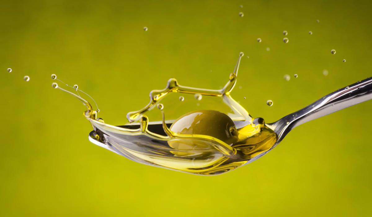 Italian Extra Virgin Olive Oil: market opportunities and quality criteria for selecting authentic and genuine products